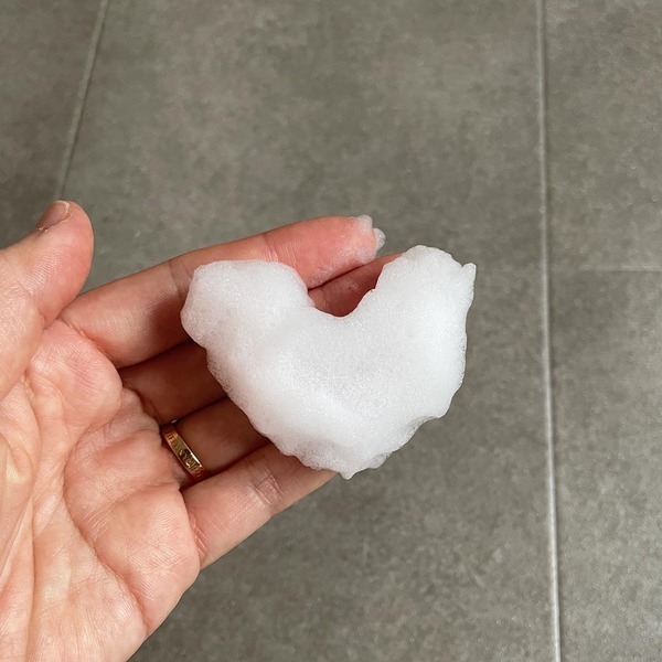 お風呂イヤイヤの救世主！“泡ねんど”お風呂で遊べるボディーソープがすごい！ | HugMug