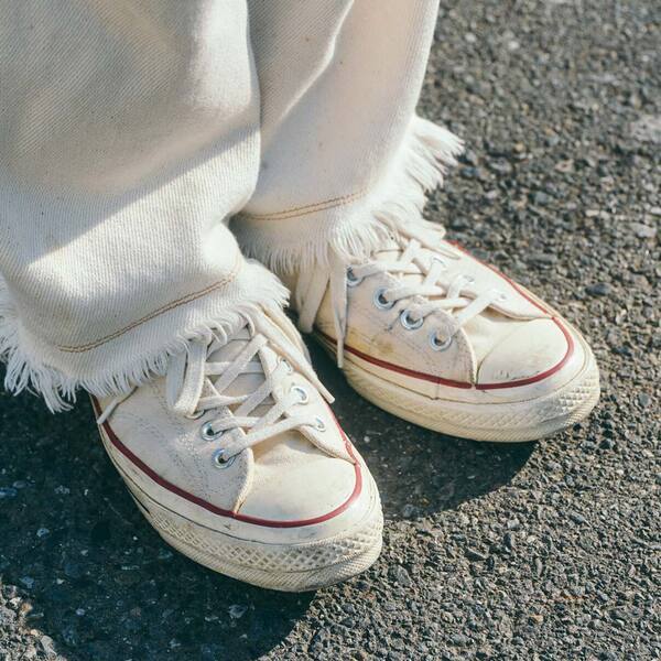 デニムはやっぱり『リーバイス』でしょ！ おしゃれママの洗練カジュアルコーデ術 | HugMug