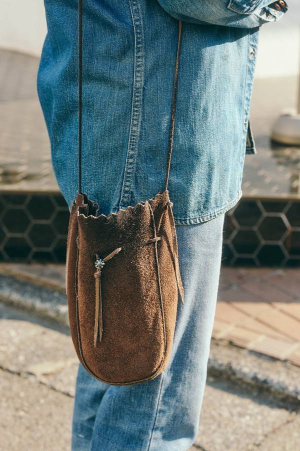 デニムはやっぱり『リーバイス』でしょ！ おしゃれママの洗練カジュアルコーデ術 | HugMug