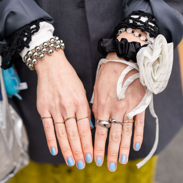 そのチュールビスチェ「しまむら」なの！？ プラスワンアイテムで一気にサマ見えが叶う | HugMug