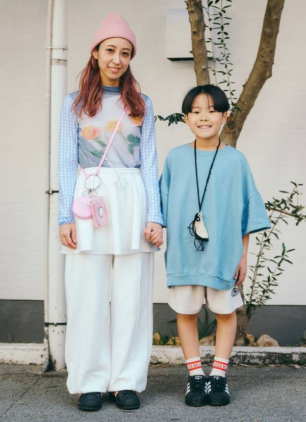 「パステルカラー」で大人可愛い春モード！ お出かけにぴったりな甘辛カジュアル | HugMug