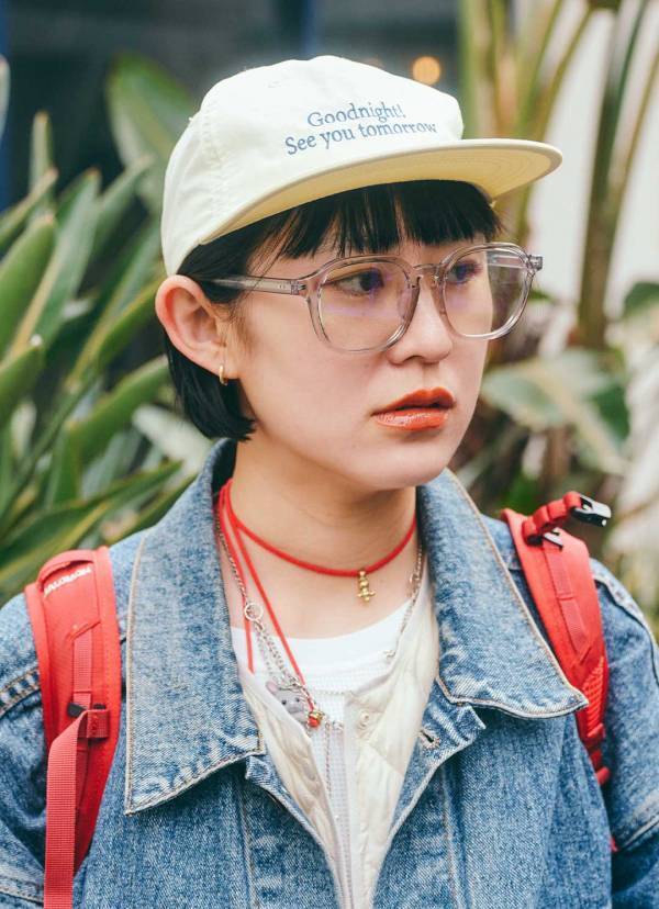 古着をおしゃれに着こなすコツ！ スポーティMIXで一気に垢抜けが叶う | HugMug