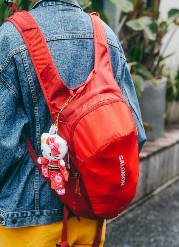 古着をおしゃれに着こなすコツ！ スポーティMIXで一気に垢抜けが叶う | HugMug