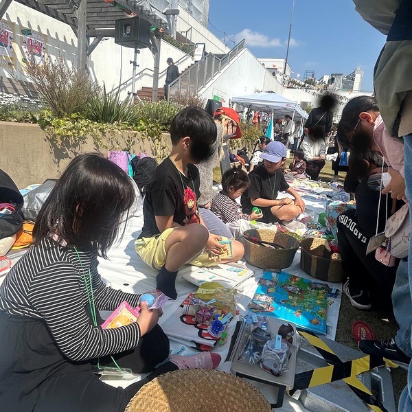 わが子が“こども店長”に⁉︎こどもが主体で考えるフリマをぜひ体験して欲しい！ | HugMug