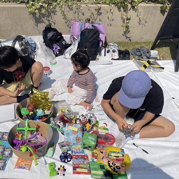 わが子が“こども店長”に⁉︎こどもが主体で考えるフリマをぜひ体験して欲しい！ | HugMug