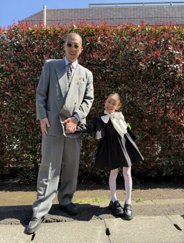 【卒園式・入学式コーデ】どこの？と聞かれたブランドから印象を変える着回しコーデ術までご紹介 | HugMug