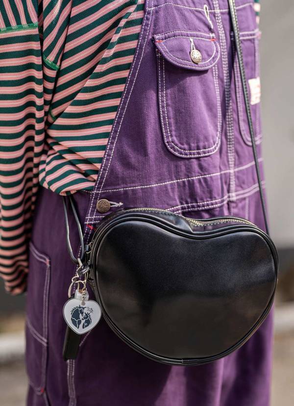 公園で一番可愛い！ 動きやすさ＆おしゃれを叶えるママコーデ術 | HugMug