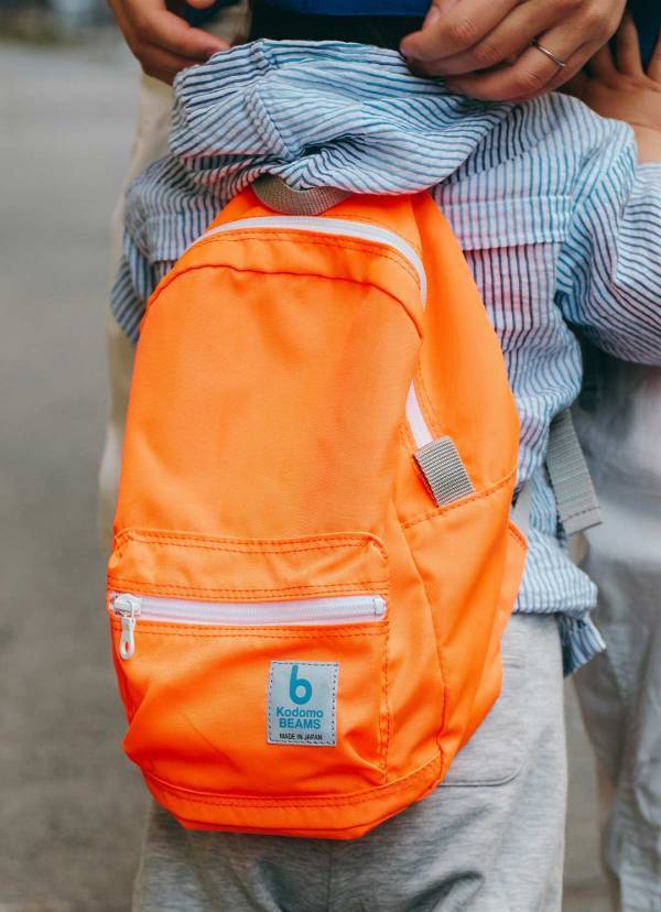 夫婦でデニムトップスを仲良しシェア♪ 洗練カジュアルのお手本コーデ | HugMug