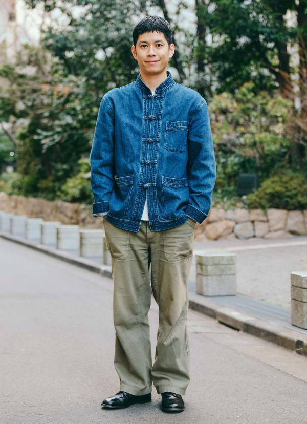 夫婦でデニムトップスを仲良しシェア♪ 洗練カジュアルのお手本コーデ | HugMug