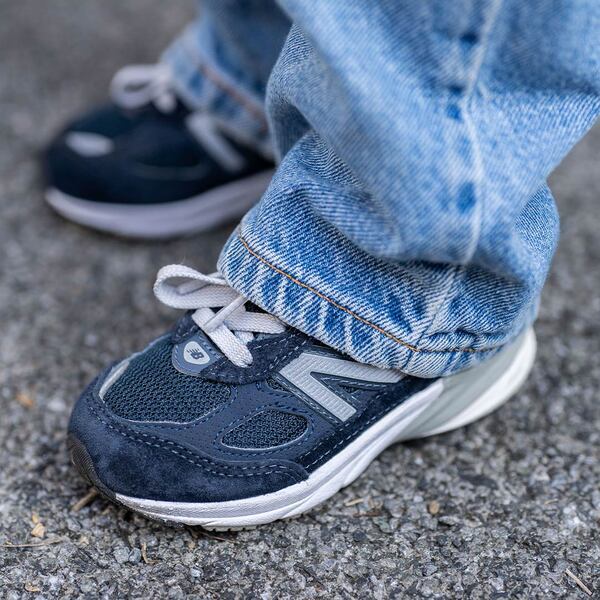 【リーバイス】デニム好き親子の春コーデ。古着投入でこなれ見えが叶う | HugMug