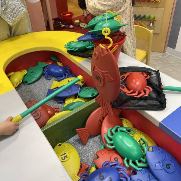 万博の人気遊具が遊び放題！？【大阪】リニューアルした「ボーネルンド」が子連れに最高すぎた！ | HugMug