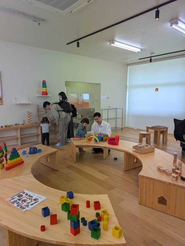 0歳〜OK＆駅徒歩2分！月替わりのワークショップや木育広場など「埼玉おもちゃ美術館」が充実しすぎ | HugMug