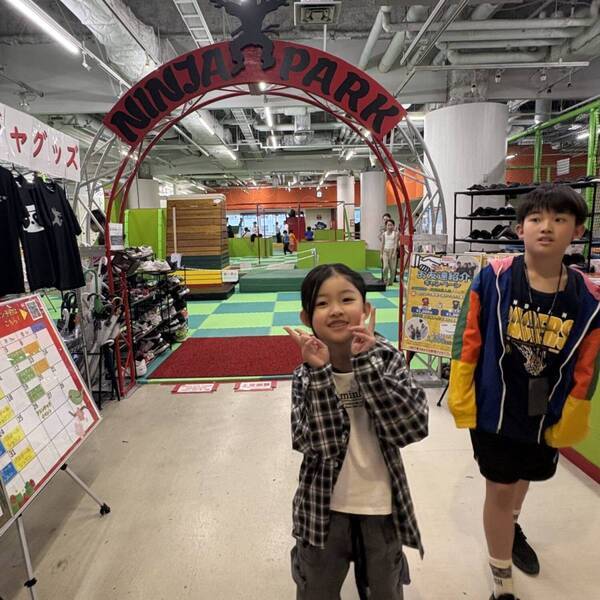 雨の日でも全力で遊べる！【お台場ニンジャパーク】そり立つ壁やトランポリンなどアクティビティ多数！ | HugMug