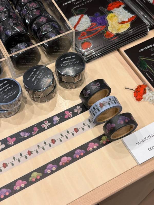 【麻布台ヒルズ】子連れで楽しめるアート展「Face to face」をレポ！ 限定グッズも必見！  | HugMug