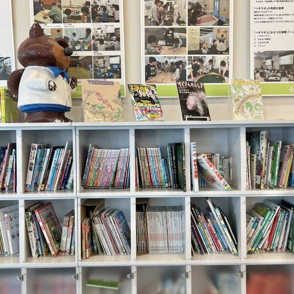【6月末まで】渋谷で無料スライム体験！子連れで行きたい「ハチラボ」のスライム展 | HugMug