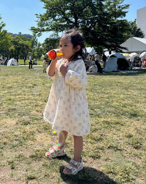 子どもが夢中になれる！センスのいい家族が選ぶ「公園遊びグッズ」9選 | HugMug