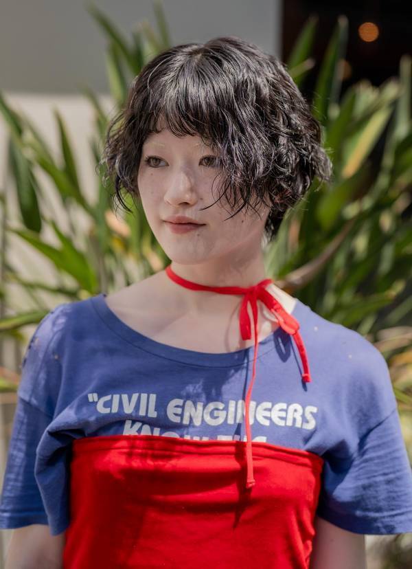 古着×個性派アイテムを爽やかに！ 【おしゃれファミリーの夏SNAP】 | HugMug