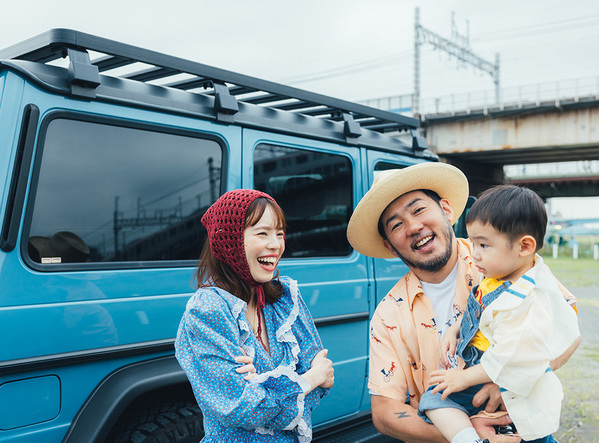【愛車取材】一見レトロ、中身は超快適！ 瀬戸あゆみさんファミリーのこだわりカスタムカーが理想的すぎる | HugMug