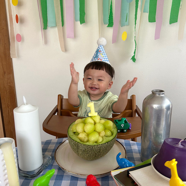 お手頃なのに映える！セリアなどプチプラで作る【誕生日デコレーションアイディア】 | HugMug