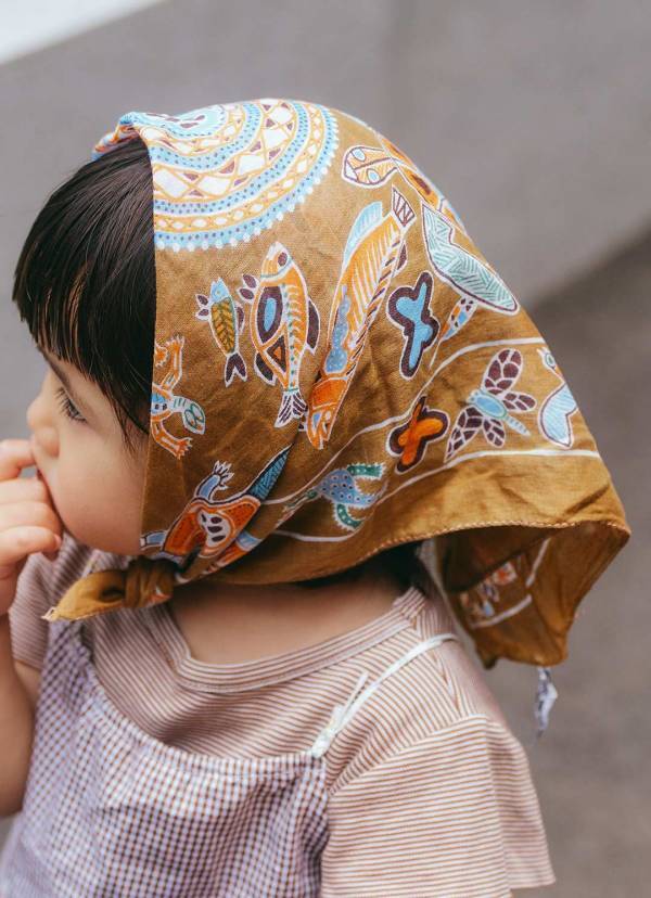 古着好き親子の洗練コーデ！ 鮮やかオレンジが好アクセント | HugMug