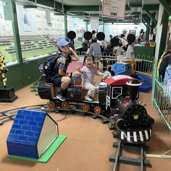 【電車好き必見】機関車が料理を運ぶ⁈那須の名物レストラン | HugMug
