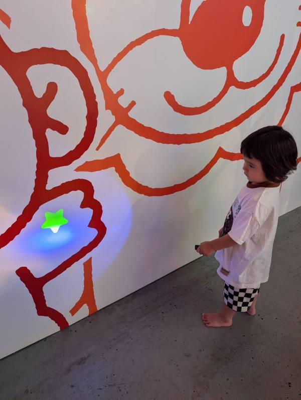 【未就学児無料】横浜駅から2分！「たべっ子どうぶつ MIRAI LAB.」へ親子で行ってみた | HugMug