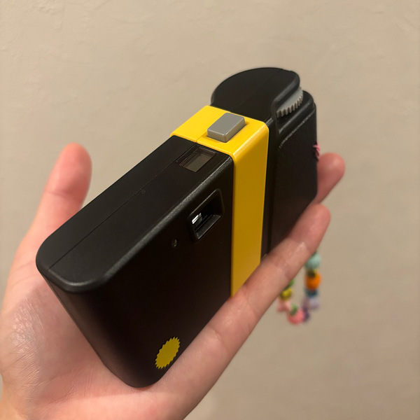 フィルムなのにデジタル！？日常を残したくなる『Flashback』が楽しすぎる！ | HugMug