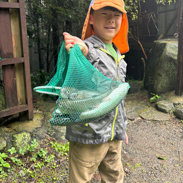 手ぶらで楽しめる！【茨城県・仙郷】家族みんなでニジマス釣りがおすすめ！ | HugMug