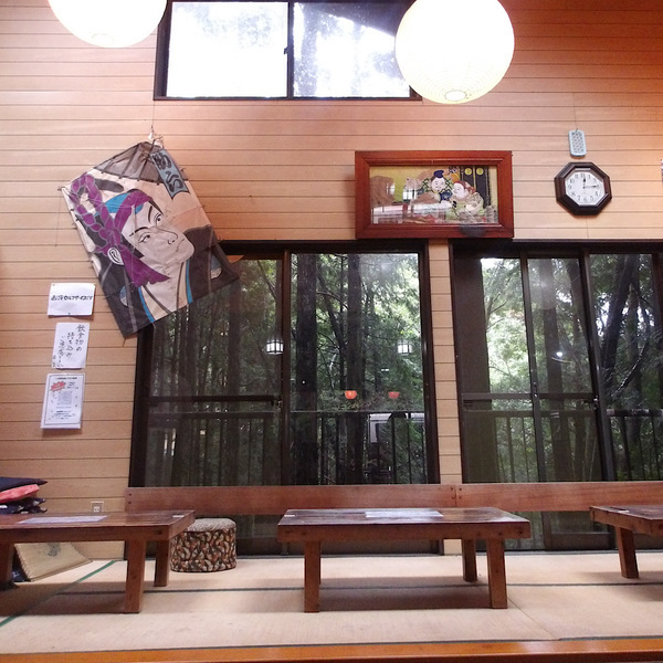 手ぶらで楽しめる！【茨城県・仙郷】家族みんなでニジマス釣りがおすすめ！ | HugMug