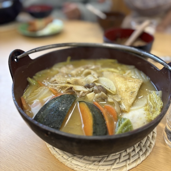 【子連れ旅】秋はぶどう、春はいちご！フルーツ狩りから温泉まで楽しむ山梨日帰りコース | HugMug