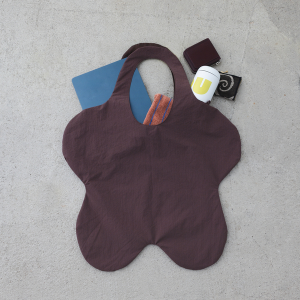 HugMugから【HANA BAG】発売！ ワークデイも、お出かけも、毎日のスタイルを自分らしく。 | HugMug