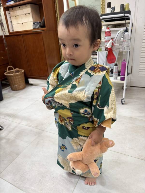 【七五三】 着物選びからヘアメイクまで丸ごとお任せできる「KAEDENOCO」がおすすめ | HugMug