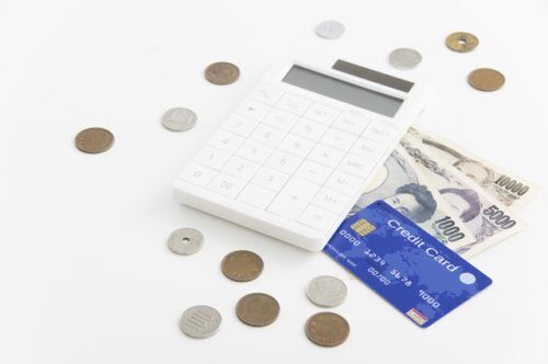 エアコンから突然の水漏れ 修理代の目安と 手痛い出費 を最小限に抑えるコツ 16年7月13日 ウーマンエキサイト 1 2