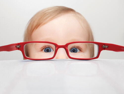 いつからかける 近視の子ども の眼鏡着用のベストタイミング 17年2月6日 ウーマンエキサイト 1 2
