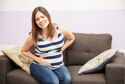 妊娠後期 30分おきにトイレ 臨月の頻尿 が起こる原因と対策とは 17年10月19日 ウーマンエキサイト 1 2