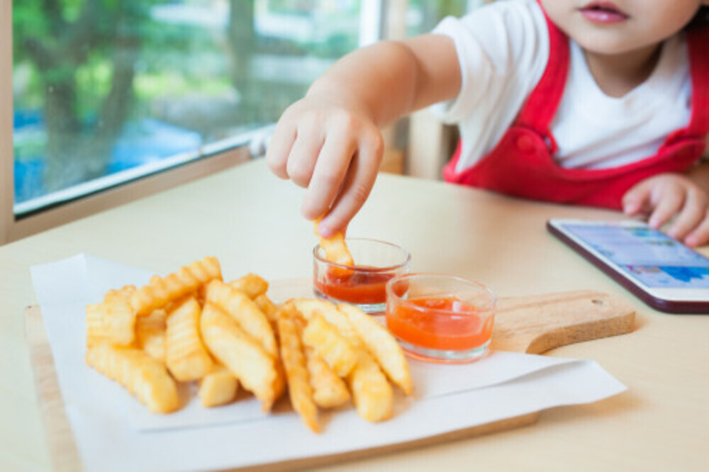 砂糖やケチャップに要注意 幼児の 調味料の目安 はどのくらい 18年1月9日 ウーマンエキサイト 1 2