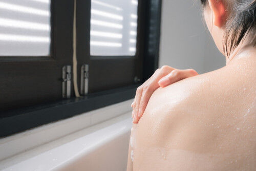 妊娠中の入浴 最適なお風呂の温度は Ng行動とは 18年3月16日 ウーマンエキサイト 1 2