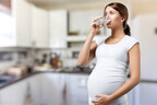 妊娠中に飲みたいお水は？「軟水・硬水」おすすめの水6選