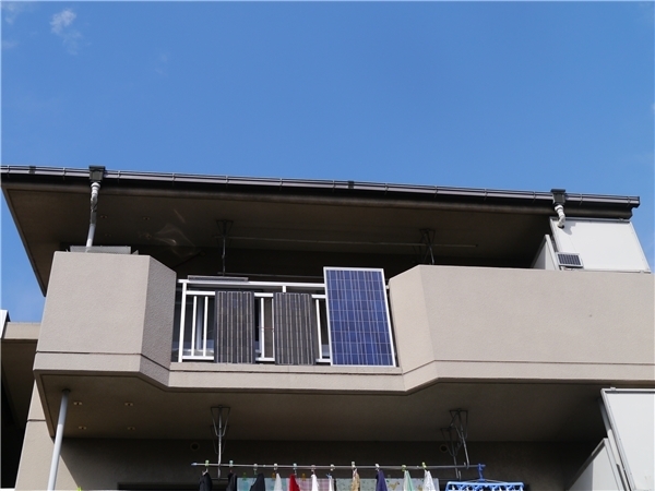 第99灯　フジイチカコさんのコミックエッセイ「ソーラー女子は電気代0円で生活してます！」が出版されました♪