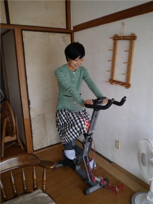 第99灯　フジイチカコさんのコミックエッセイ「ソーラー女子は電気代0円で生活してます！」が出版されました♪