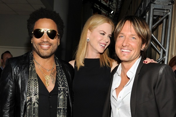 ニコール・キッドマン、レニー・クラヴィッツと婚約していた