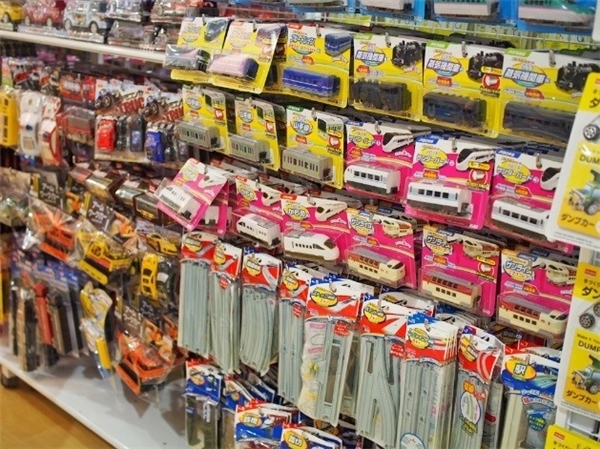 まるで天国!? イマドキの凄すぎる100円ショップ