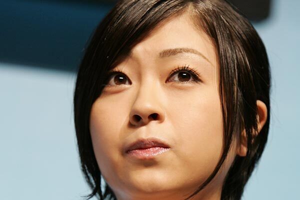 宇多田ヒカル“異例の移籍”カギを握る「3人の恩人」の存在