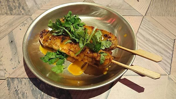 【今週の対決】高架下「アジア系居酒屋」が人気らしい