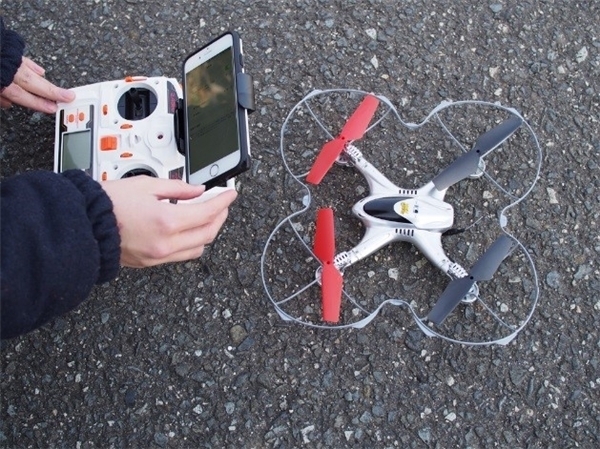 はじめてのドローン！空飛ぶカメラで遊ぶ