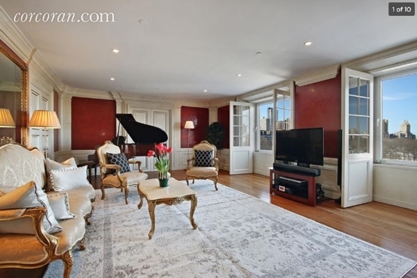 デヴィッド・ボウイのアパートメント、ピアノ付きで売りに