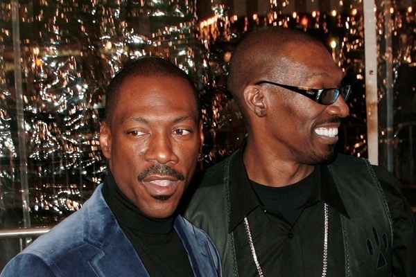 エディ・マーフィの兄が急死――ハリウッドに悲しみ広がる