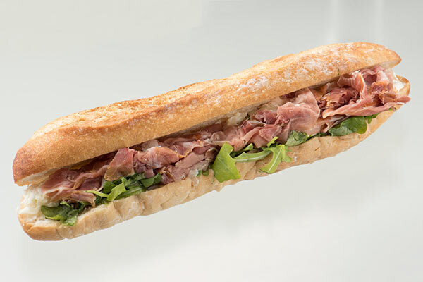 【今週の対決】赤坂と神宮、行楽定番の2大「サンドイッチ」