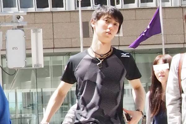 羽生結弦 SPトラウマ払拭へ！駆けつけた“チーム羽生”の献身