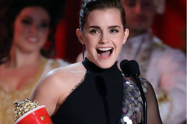 エマ・ワトソン、「女優」ではなく「俳優」として初の栄誉